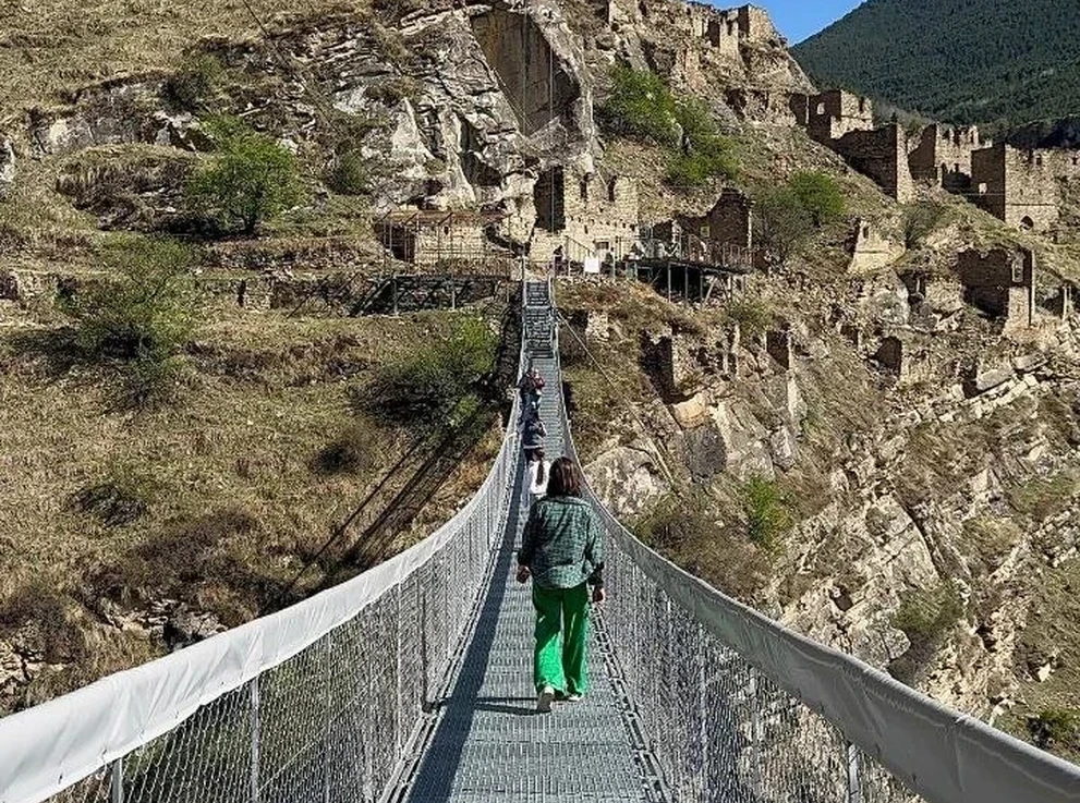 Подвесной мост в Кахибе 