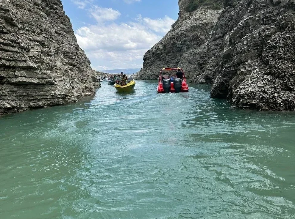 Чиркейское водохранилище 