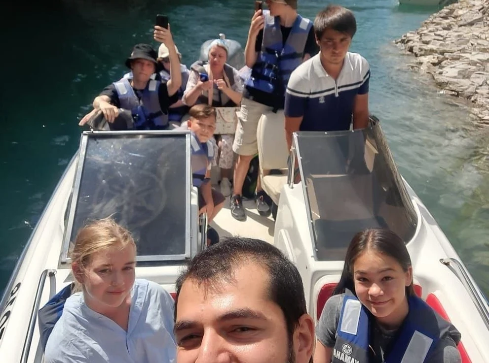 Катание на катерах 