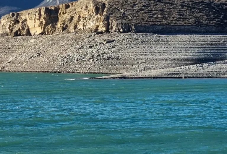 Чиркейское водохранилище 