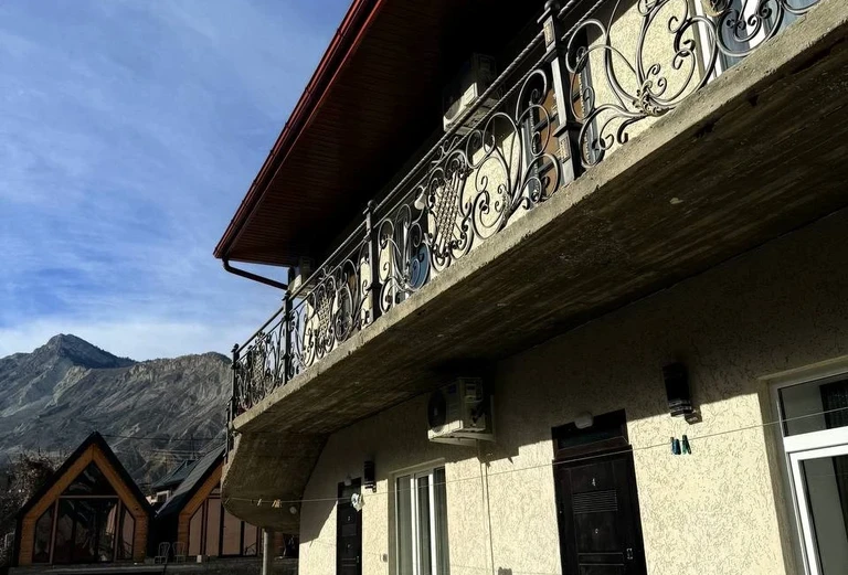 Отель в горах