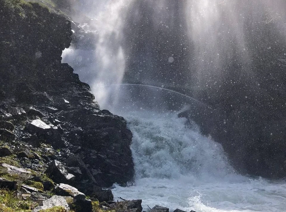 Водопад Кони-Айры