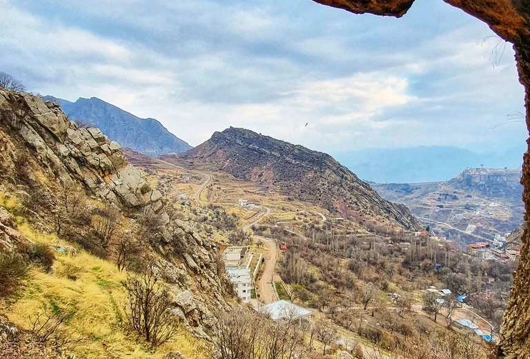 Дагестан горный массив.jpg