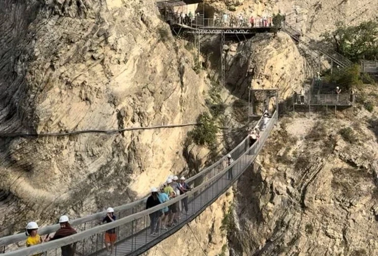 Пещера "Нохъо"