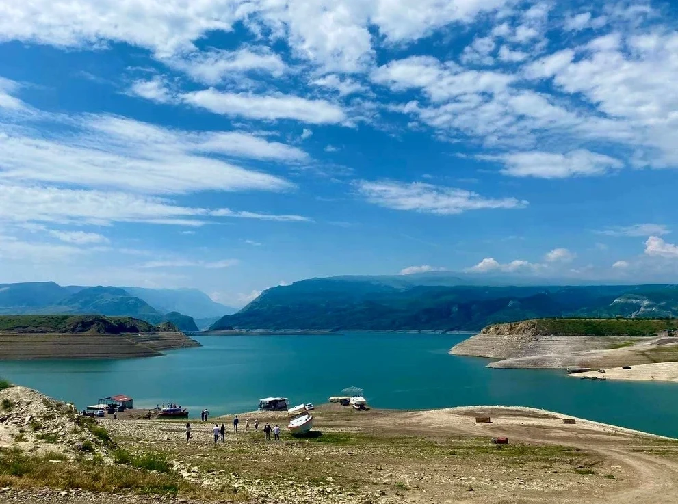Чиркейское водохранилище 